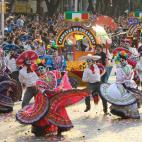 5c8ac264250000520681b1fd