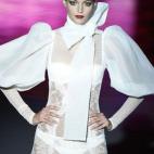 En el desfile de Andrés Sarda en la 60ª edición de Mercedes-Benz Fashion Week Madrid, primavera/verano 2015.