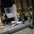 5c8aa30f360000ba1a6bc363