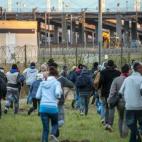 5c8b7d95360000e01c6d37f4