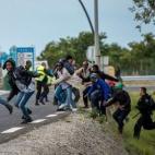 5c8b7d9524000093024d9dd5