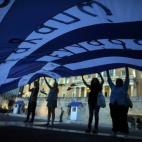 5c8b6f9b2300005400e83040