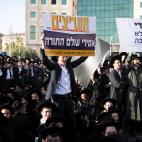 5c8abc512400004205a396d1