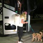 5c8aaa3d250000bd058182f2