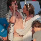 5c8ab9f620000045046fa0e7