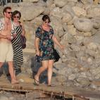 5c8ab9fc3b000054066c751b