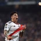 5c8a4dbd360000c81a6b4dfd