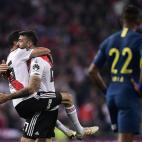 5c8a4dc4360000ba1a6b4e0d