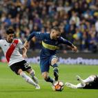 5c8a4dc9240000f404a2e8f1