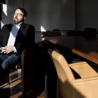 5c8a7550260000e104fe5f44