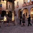 5c8b27792000009d03704888