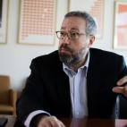 5c8a7553230000d5042320f6