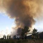 Durante todo el jueves participaron en el incendio más de 330 efectivos entre miembros del Infoex, de la Diputación de Cáceres, de la Guardia Civil, de la UME, Cruz Roja y el SES.