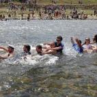 5c8b22e43b000054066d1067