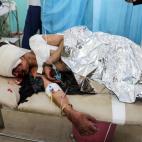 5c8a4bf2230000040122eb27