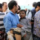 5c8a4bf3230000040122eb2a