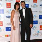 5c8b2525240000f7054cf8a8