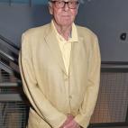 Wilkinson naci&oacute; en Inglaterra en 1948 en una familia de granjeros. Se gradu&oacute; en Literatura inglesa y americana y no fue hasta los 70 que empez&oacute; a actuar. Antes de Full Monty ya hab&iacute;a participado en En el nombre del pa...