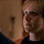 La mujer de Dave, conserva su empleo y su independencia econ&oacute;mica. Adora a su marido pero le frustra no saber qu&eacute; le ocurre, por qu&eacute; no son felices.