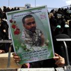 5c8a99d22500000704c94045