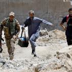 5c8ab4f52500000704c97e05