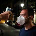 Medidas de seguridad previo a entrar en los bares abiertos.