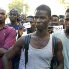 Unos 30 senegaleses se han concentrado en Barcelona, en solidaridad con su compatriota fallecido en Salou.