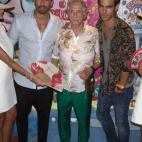 5c8b2707360000a61b6c995d