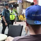 5c8b2cb8240000f404a4461a