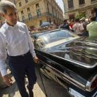 5c8b2d80250000e203ca3c43