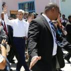 5c8b2d82200000430470550d