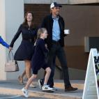 Beto O'Rourke, candidato demócrata al Senado por Texas, acude a votar con su familia.