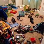 Según mi hijo de siete años, esto está "limpio", porque está jugando con sus juguetes