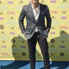 5c8b30462500000704ca4354