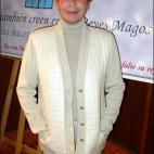 Morgan en un acto navideño en una residencia para la tercera edad