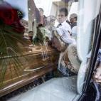 5c8b39a63b000070066d4339