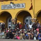 5c8b391b2300002f00e7dd61