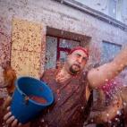 5c8b416c250000e203ca61eb