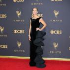 Podr&iacute;a haber parecido la flamenca del WhatsApp, pero la madre de Modern Family supo c&oacute;mo acertar con este dise&ntilde;o de terciopelo y volantes. &iexcl;Ole!