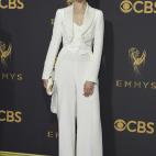 La prota de Westworld sigue con su particular batalla feminista por el pantal&oacute;n, y demuestra que puede ser perfecto en las alfombras rojas.