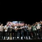 5c8b44a8240000f7054d348e