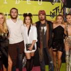 5c8b0c212400004205a3f8d9