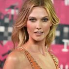 5c8b0c262500000704c9ed95