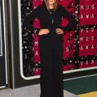 5c8b0c27240000f7054cbc9d