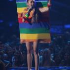 5c8b11f92300003000e78098