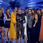 5c8b11fb2500001304c9f954