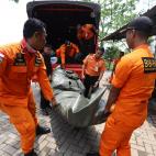 5c8a33ea3b000054066bb17d