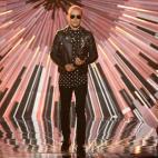 5c8b11fd240000f404a404c6