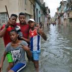 5c8aa524230000dd04236ad3