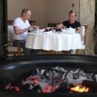 5c8b45502500000704ca656c